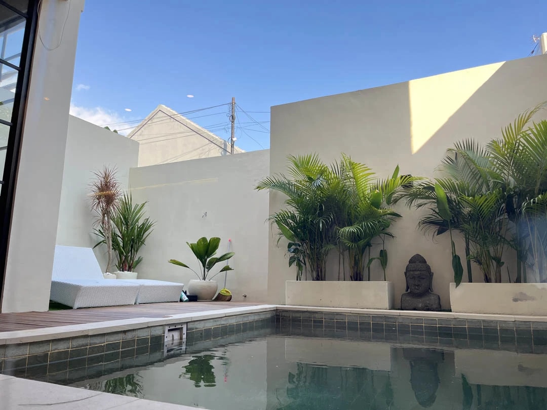 Modern 3BR Villa w/ Rooftop & Pool