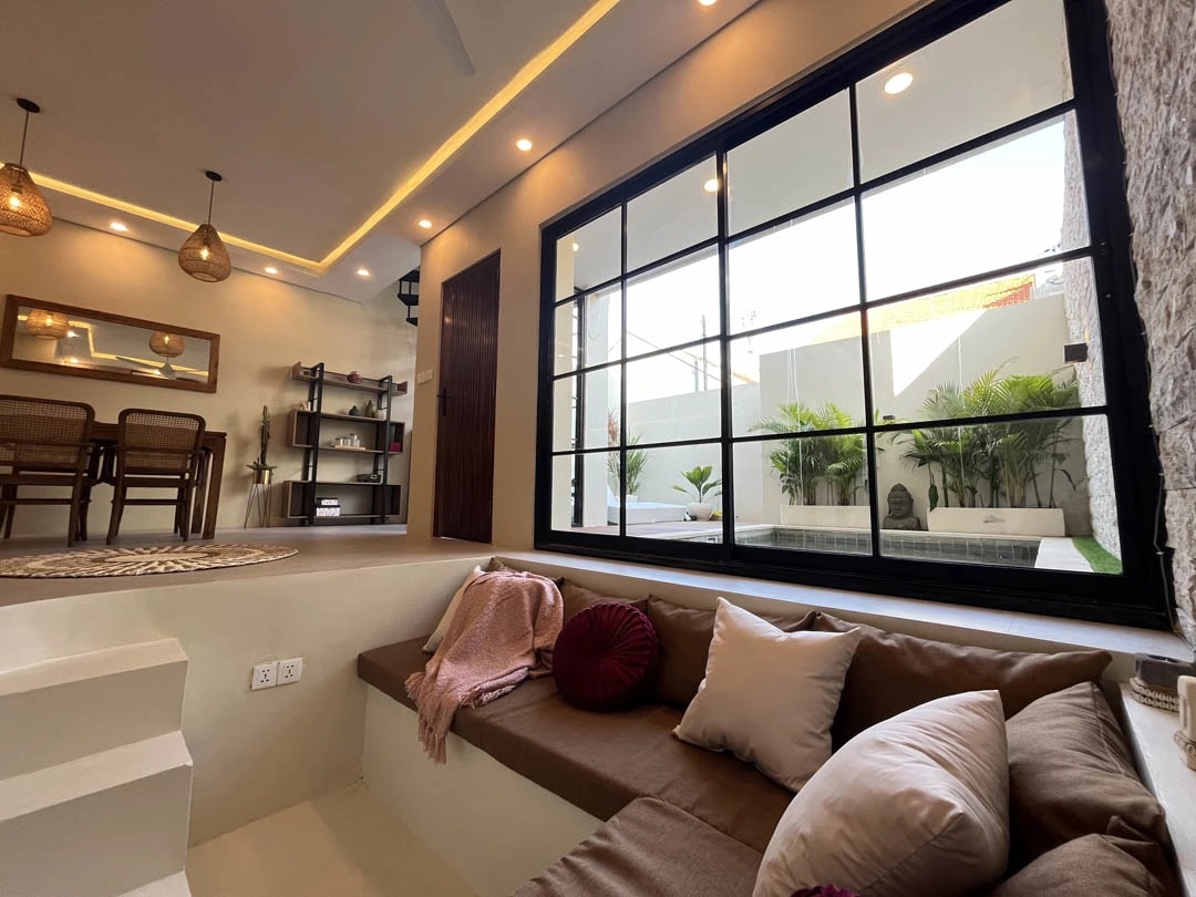 Modern 3BR Villa w/ Rooftop & Pool
