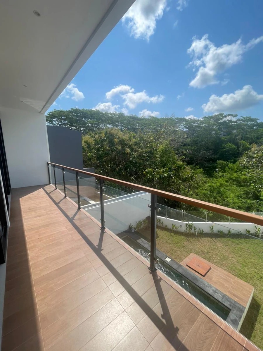 DO 14 - VILLA FOR SALE IN NUSA DUA BALI