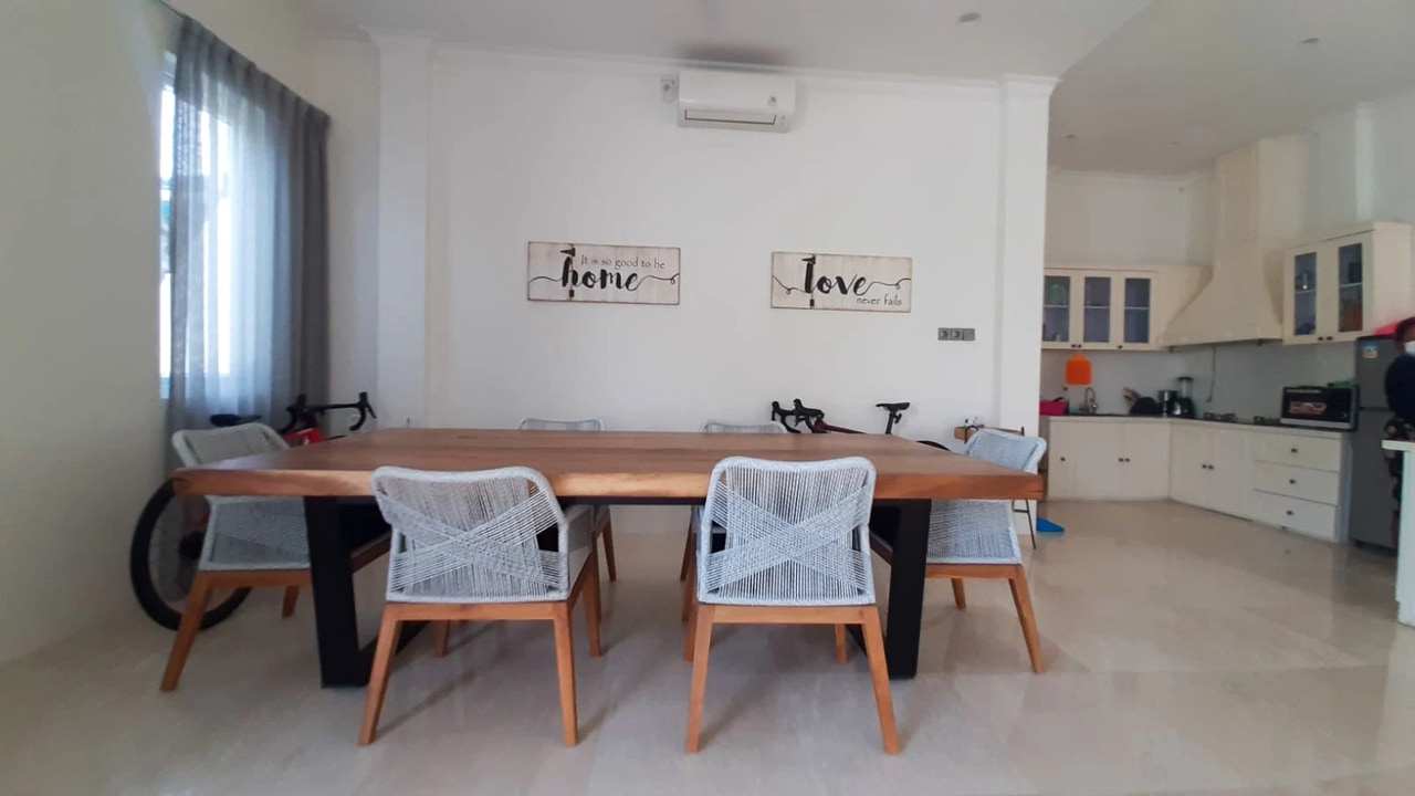 Cozy 3BR Villa in Berawa