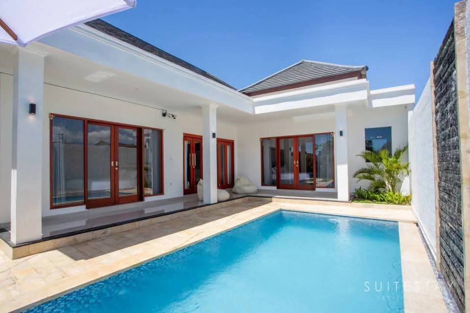 Modern 2 Beds Villa in Padonan Canggu