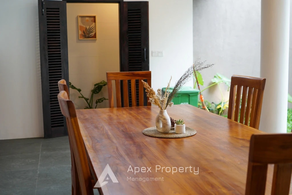 4BD Villa Riverside - AP018