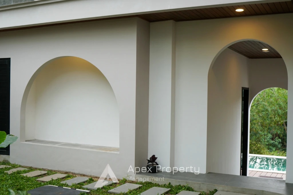 4BD Villa Riverside - AP018