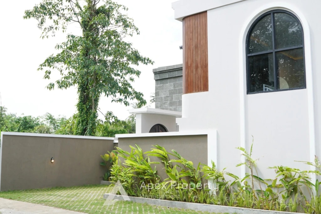 4BD Villa Riverside - AP018