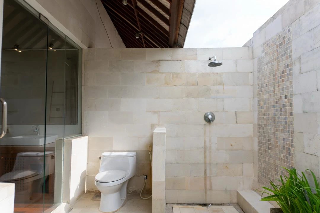 4 BEDROOM VILLA IN BABAKAN, IDR 55 MILL
