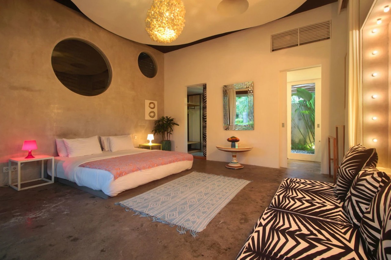 Extraordinary 5-Bedroom Villa in Berawa