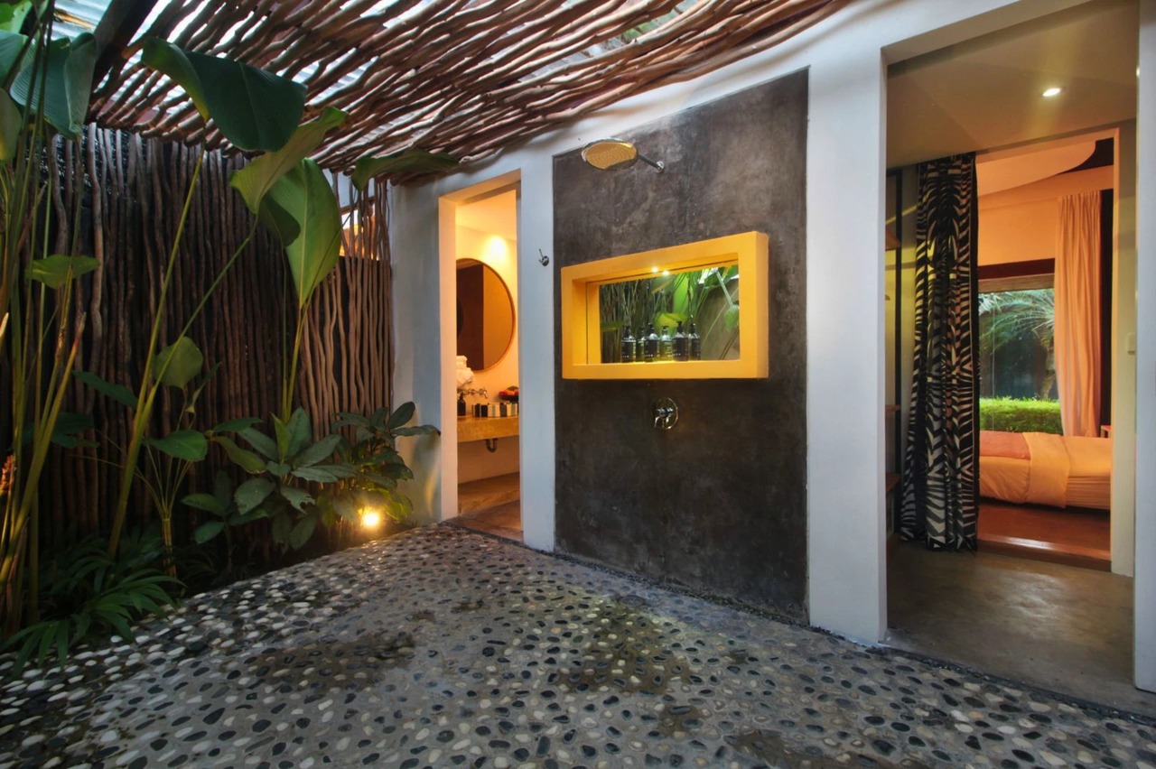Extraordinary 5-Bedroom Villa in Berawa