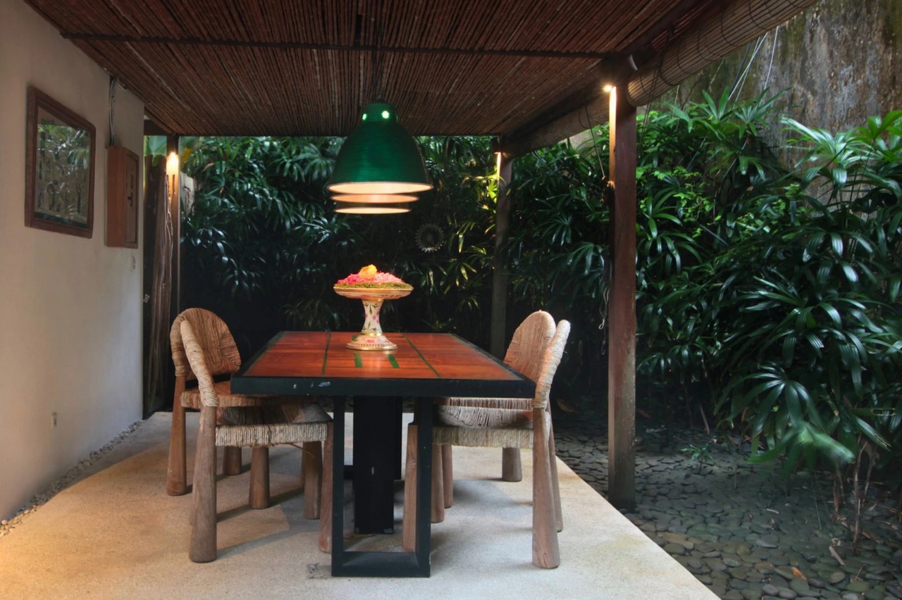 Extraordinary 5-Bedroom Villa in Berawa