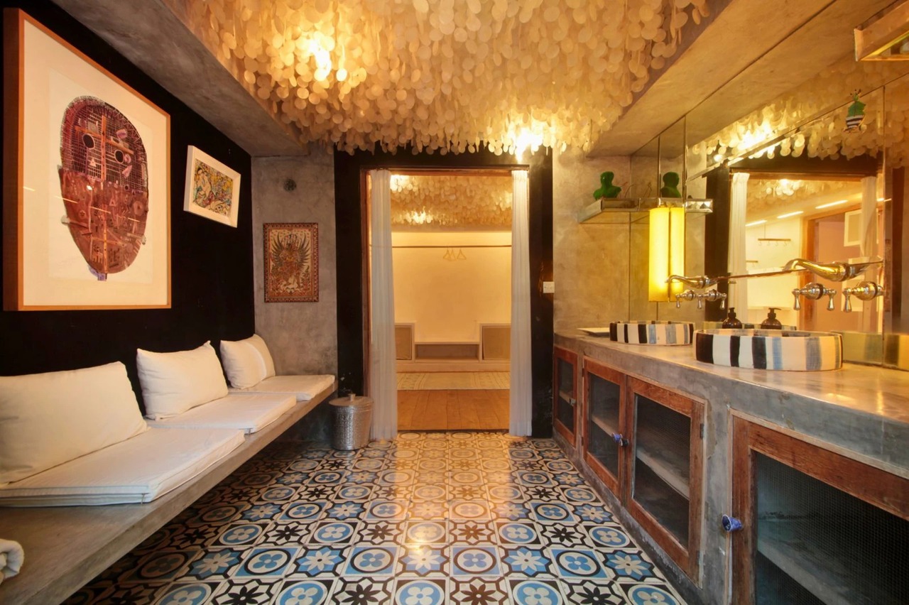 Extraordinary 5-Bedroom Villa in Berawa