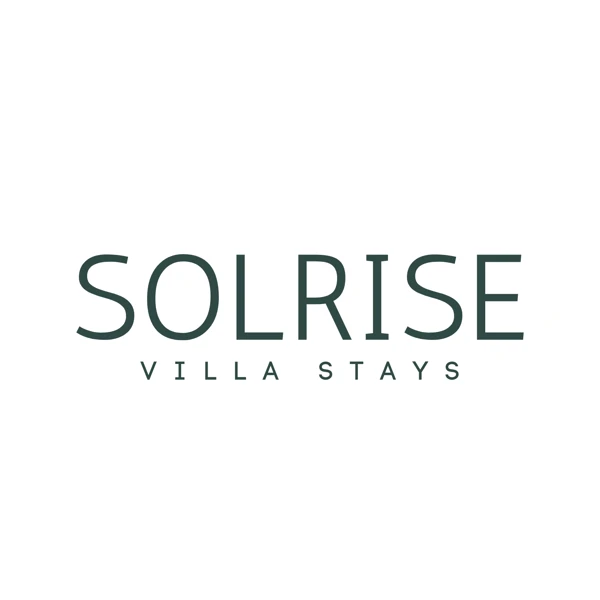 solrisevillastays
